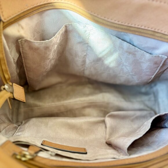 Michael Kors Tan Saffiano Leather Chain Shoulder Tote – Gold Hardware - Picture 5 of 10